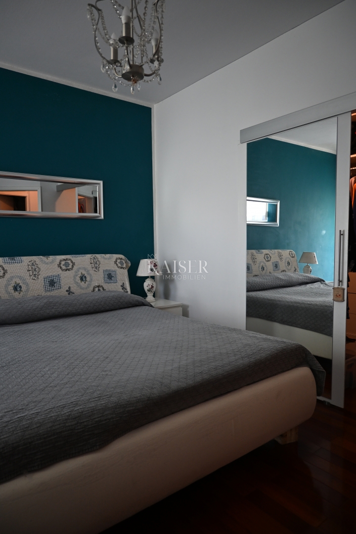 Crikvenica - appartamento con tre camere da letto e ampio giardino