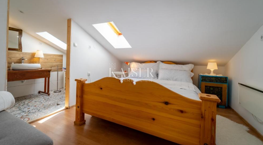 Lokve, casa con 3 appartamenti vicino al lago