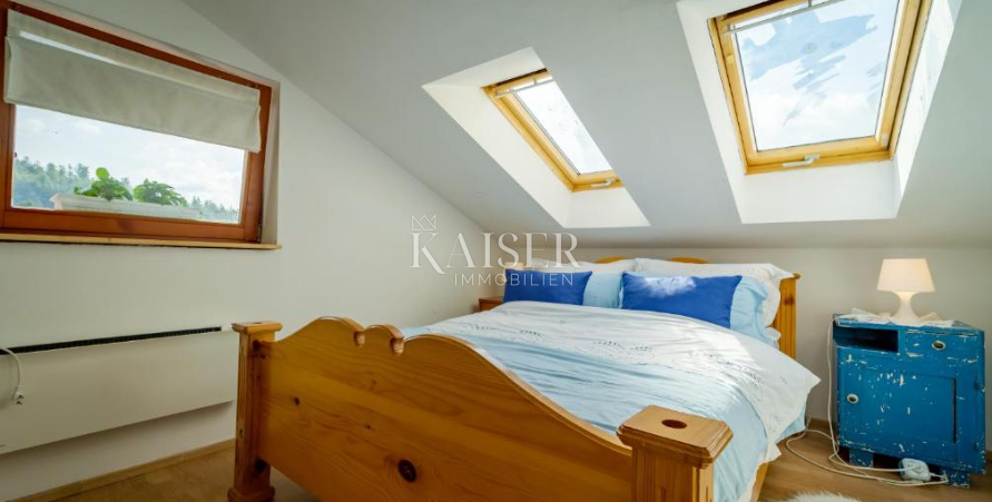 Lokve, casa con 3 appartamenti vicino al lago