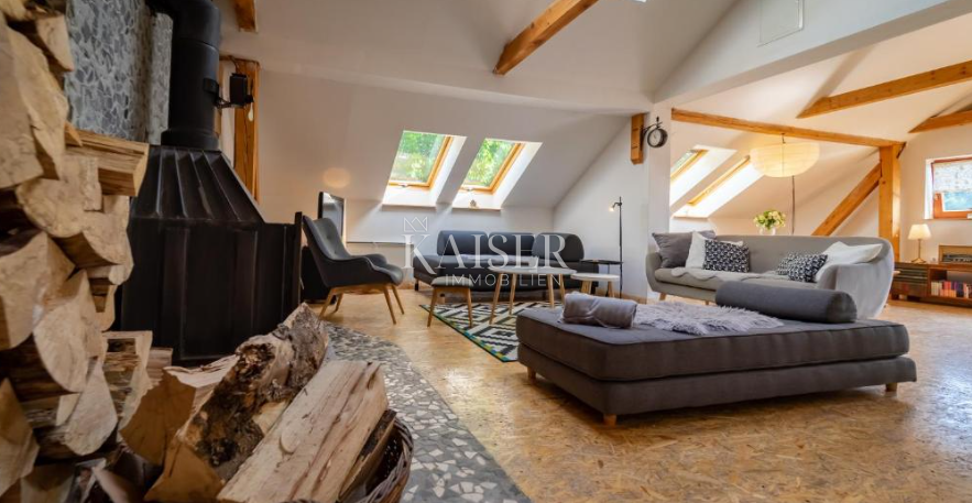 Lokve, casa con 3 appartamenti vicino al lago