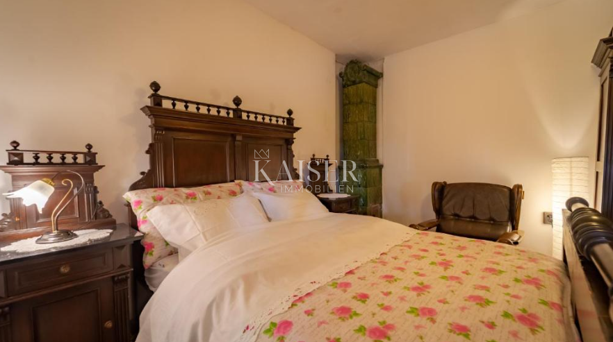 Lokve, casa con 3 appartamenti vicino al lago