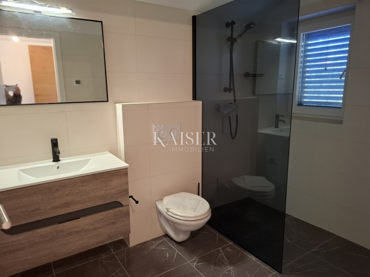 Isola di Lussino, Nerezine, appartamento duplex con vista mare