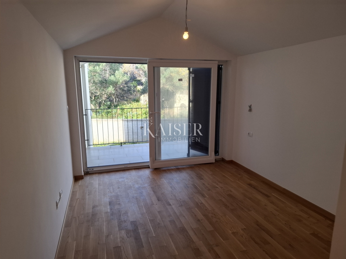 Isola di Lussino, Nerezine, appartamento duplex con vista mare