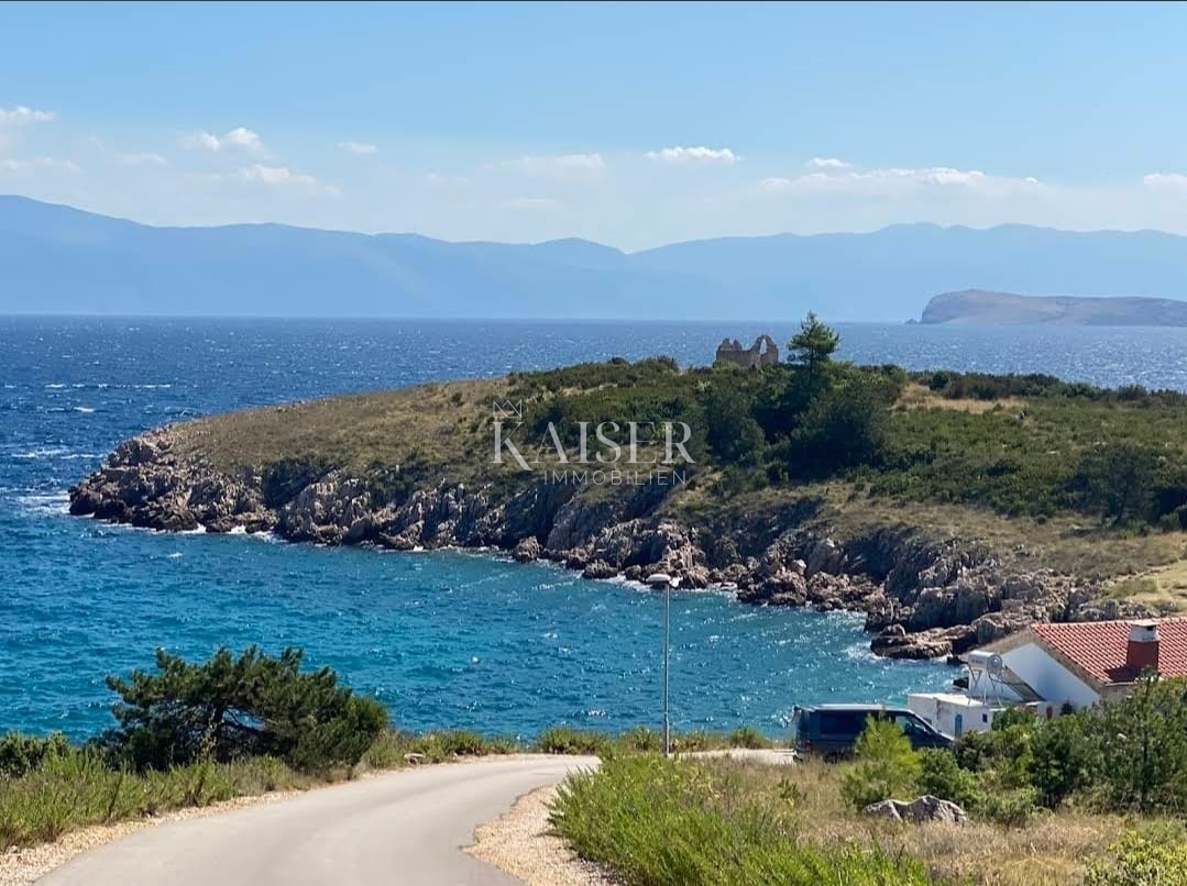 Земля під забудову Risika, Vrbnik, 1.100m2