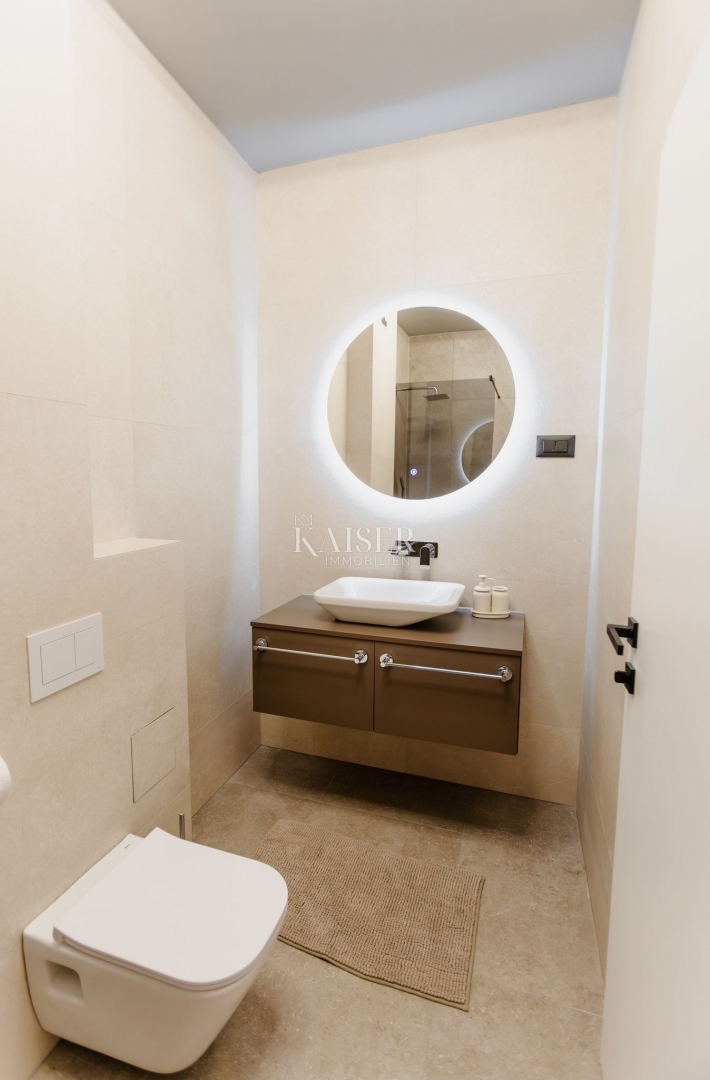 Isola di Pag - casa di nuova costruzione a 300 m dal mare