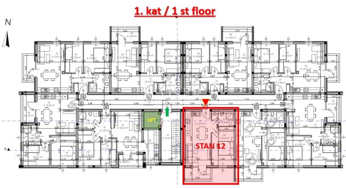 Istria, Pola - appartamento con una camera da letto 42m² con balcone
