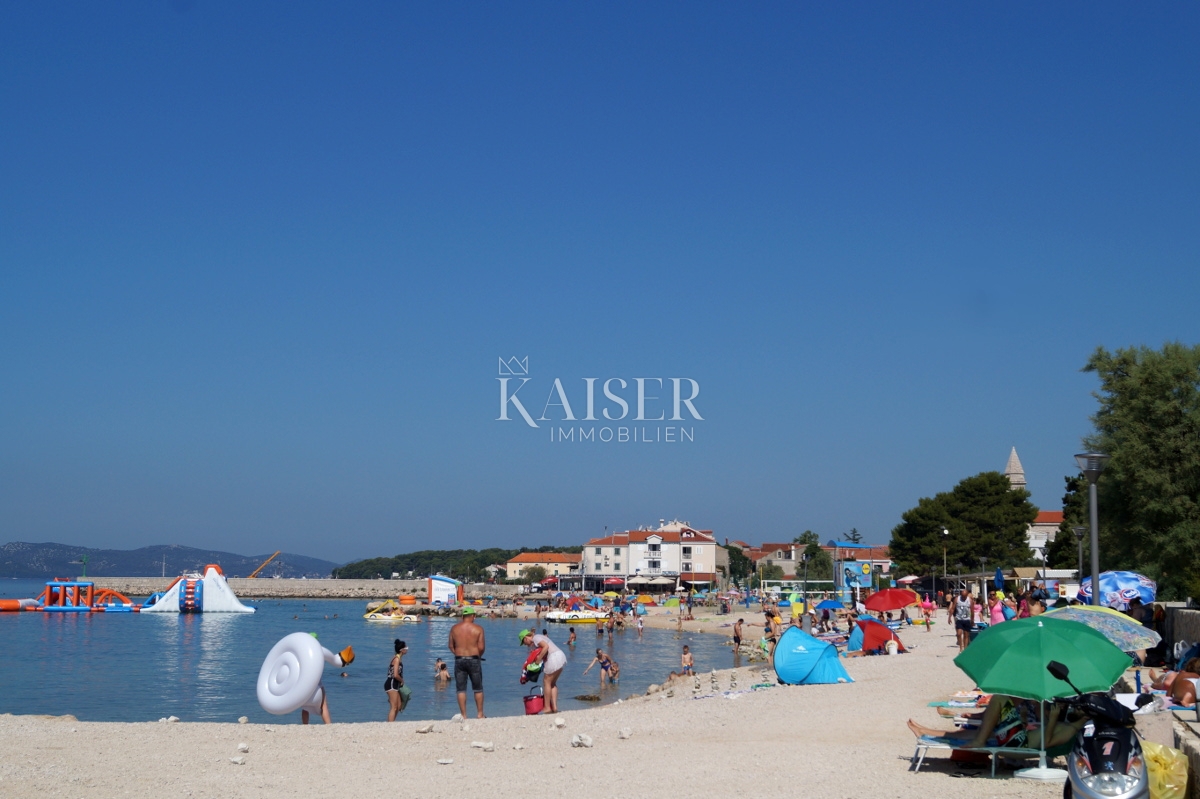 Appartamento Pakoštane di 32 m2 con vista mare