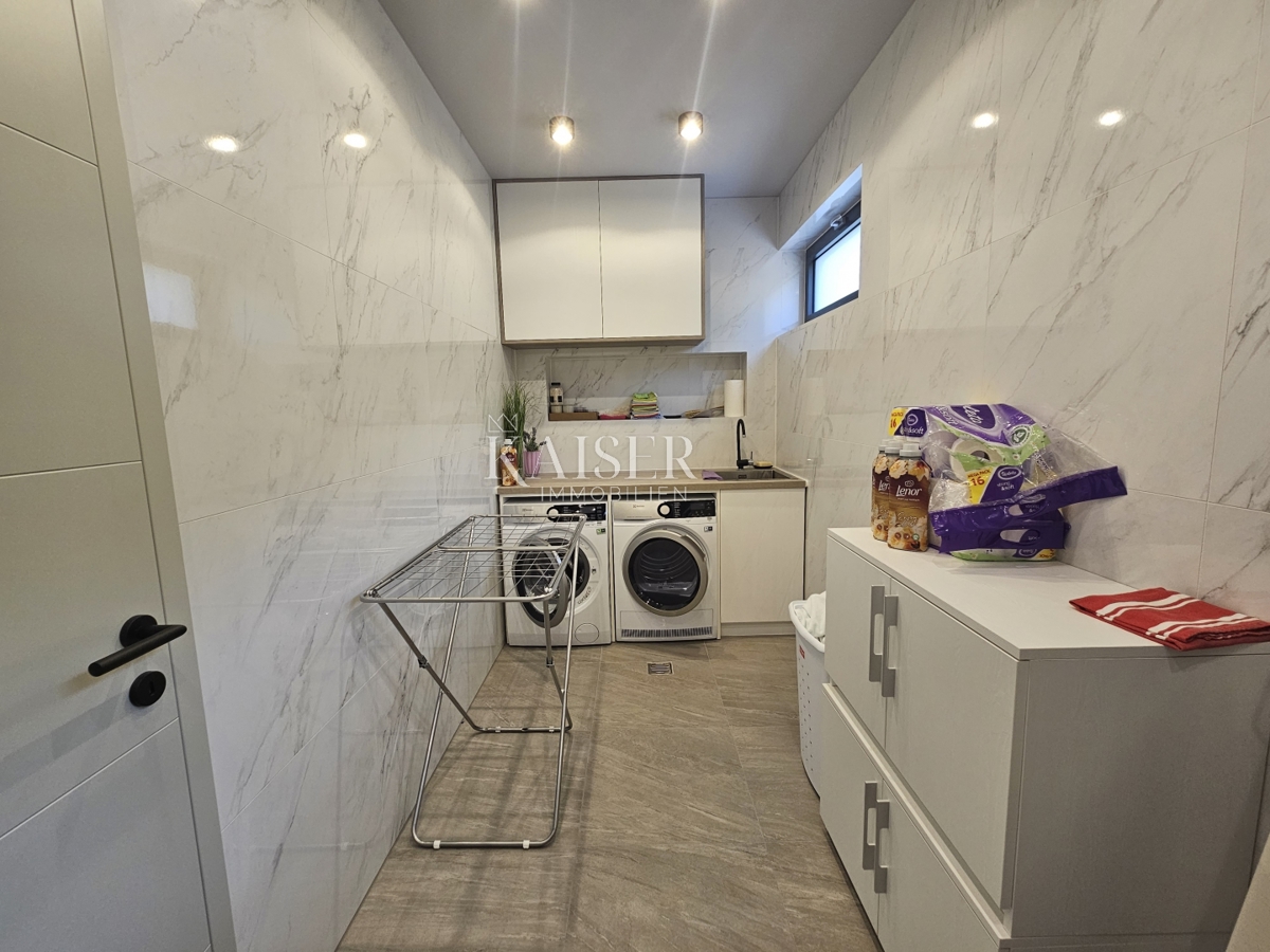 Abbazia, dintorni - villa di lusso 340m2 con piscina