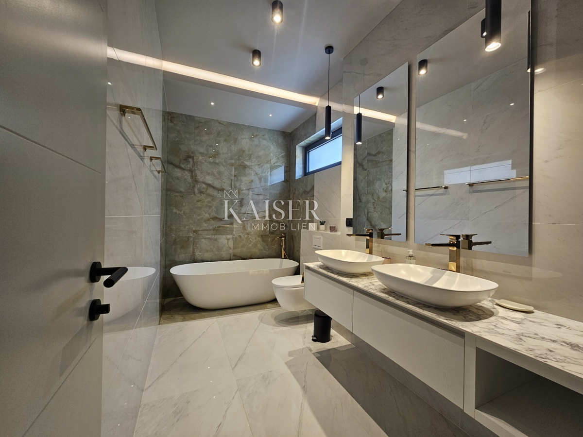 Abbazia, dintorni - villa di lusso 340m2 con piscina