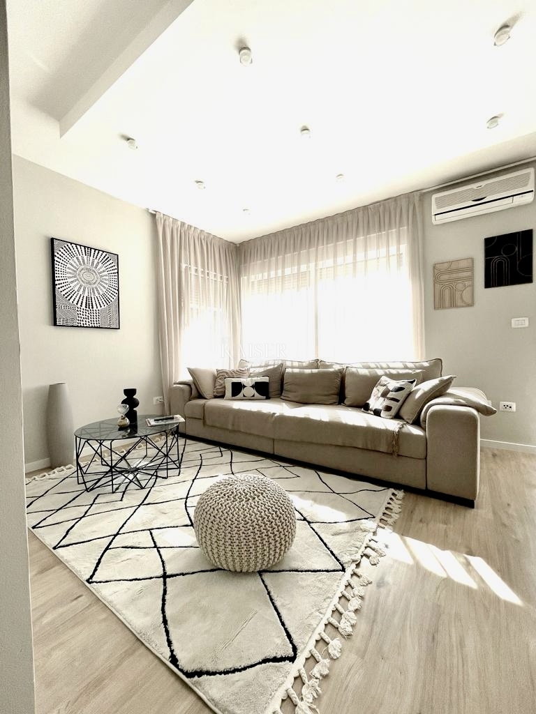 Casa Doričići, Kostrena, 230m2