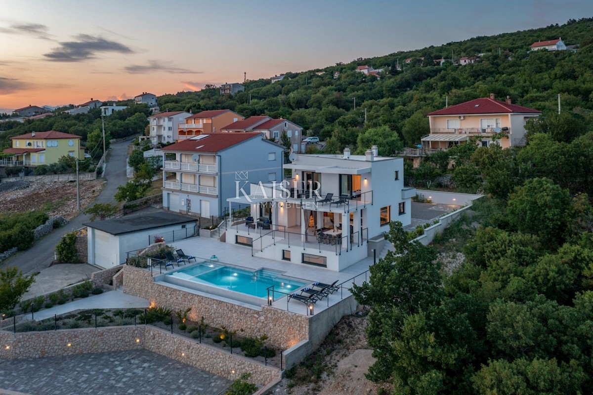 Kraljevica, Šmrika – Nuova villa con piscina e vista mare 