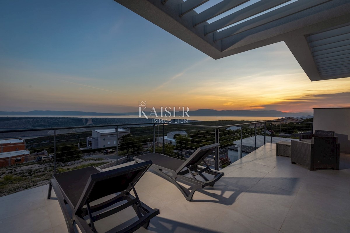 Kraljevica, Šmrika – Nuova villa con piscina e vista mare 