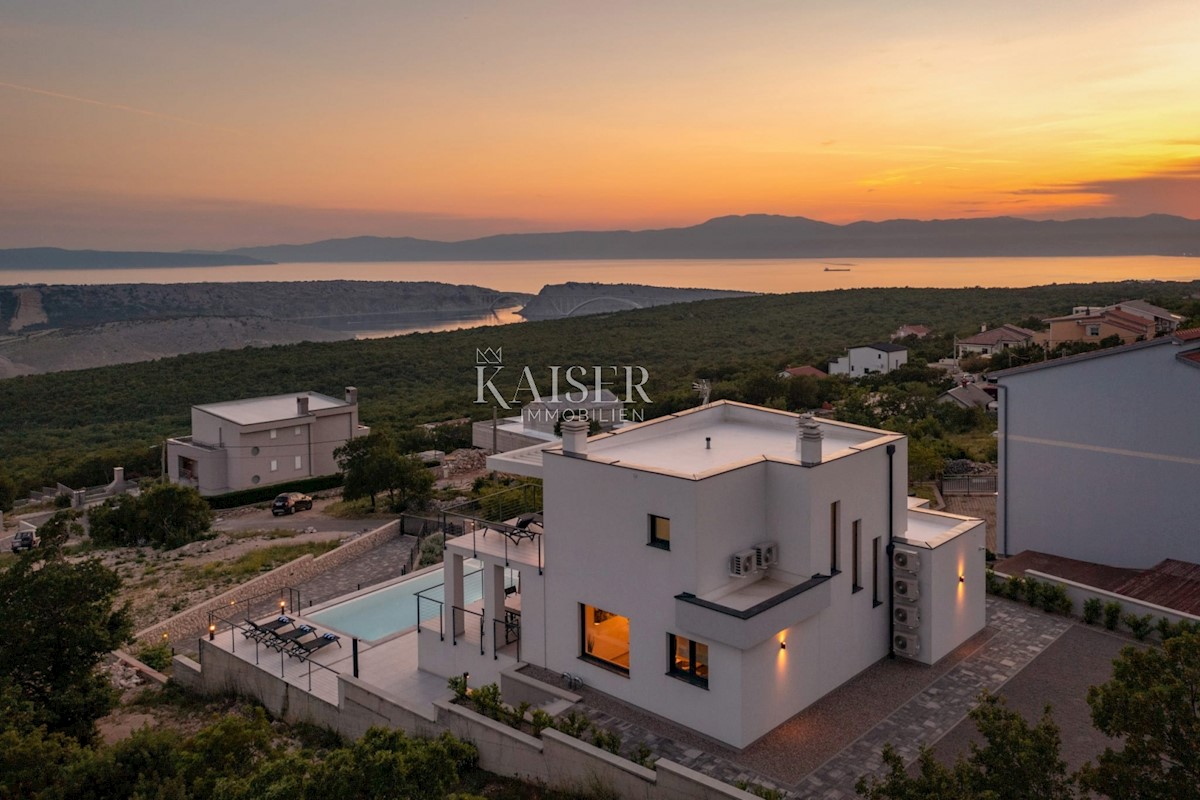 Kraljevica, Šmrika – Nuova villa con piscina e vista mare 