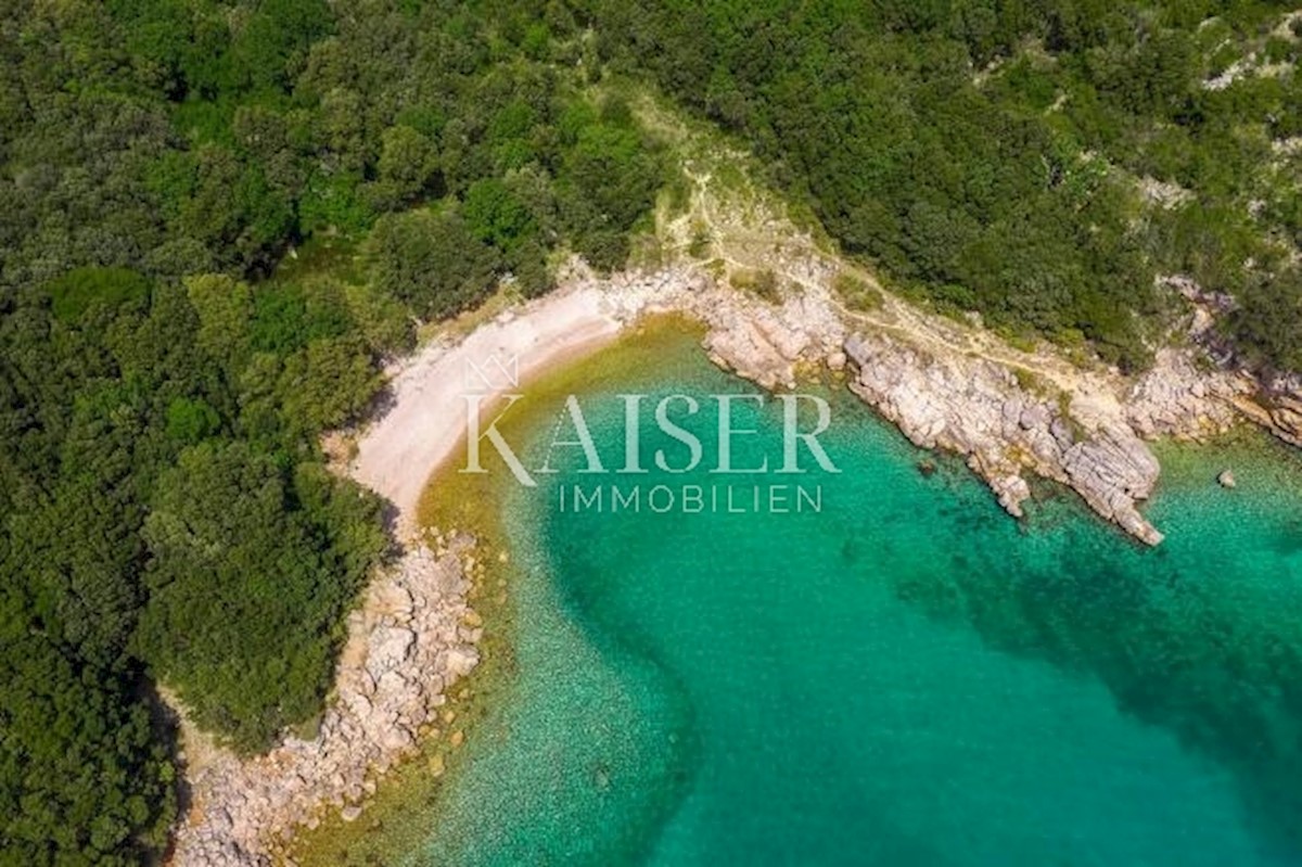 Isola di Krk - terreno agricolo a 150 m dal mare