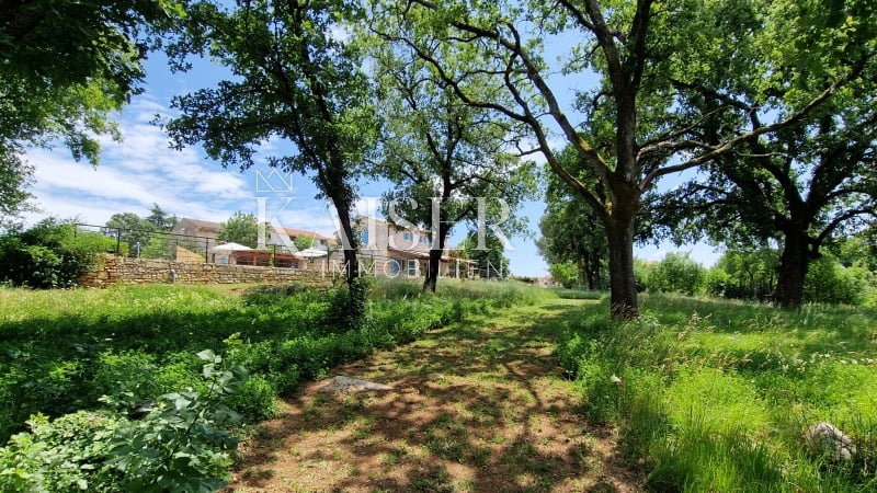 Istria - Lovreč, villa istriana autoctona con tenuta