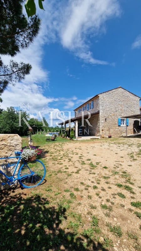 Istria - Lovreč, villa istriana autoctona con tenuta