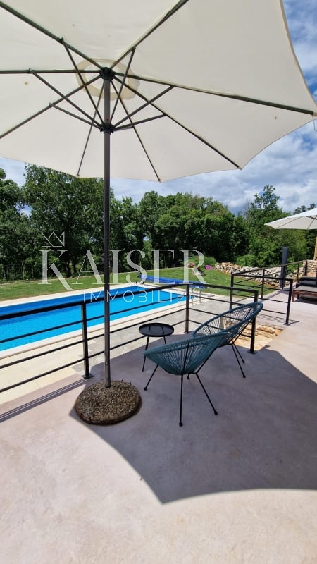 Istria - Lovreč, villa istriana autoctona con tenuta