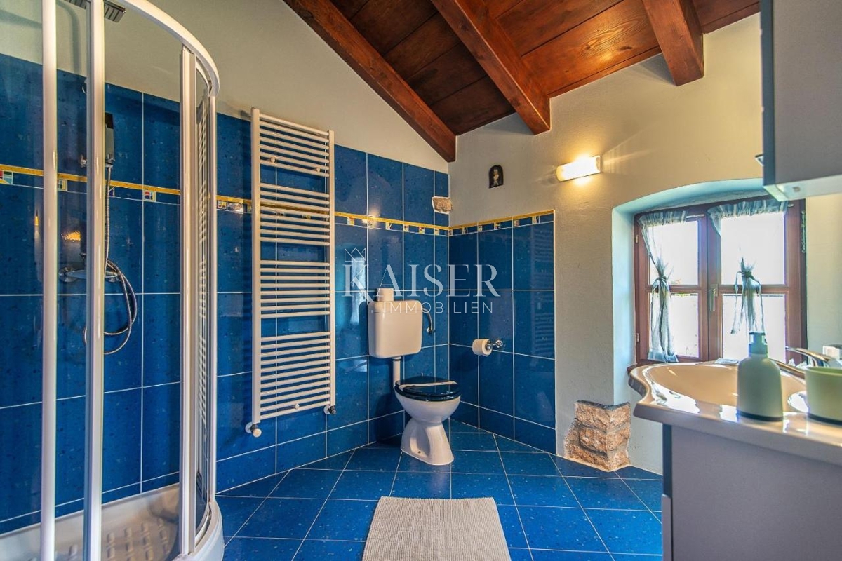 Istria - Gimino - villa in pietra con piscina, 350 m2