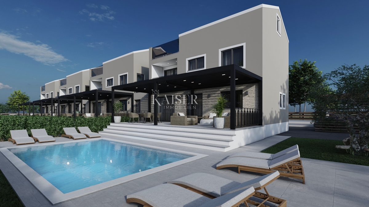 Istria, Parenzo, casa con piscina