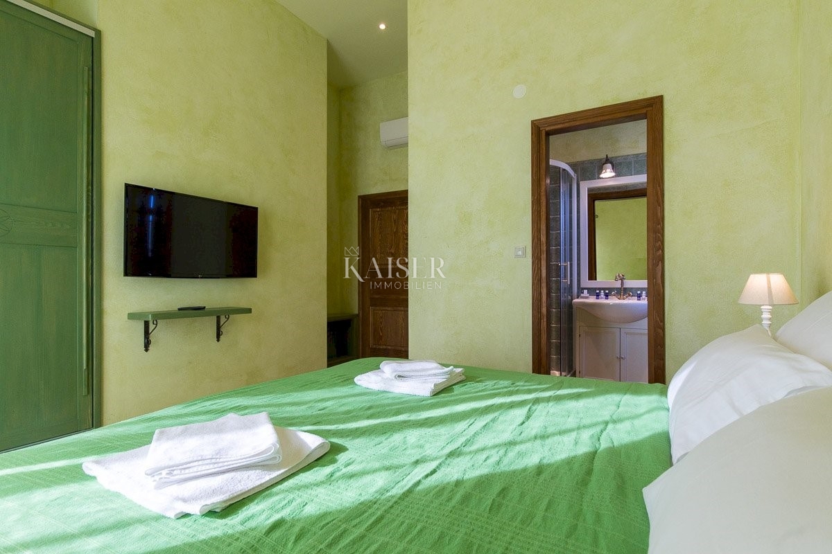 Isola di Krk, Dobrinj, dintorni - villa di lusso 181m2