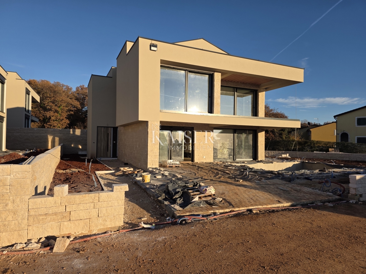 Istria, Umago - villa con piscina in un resort di lusso