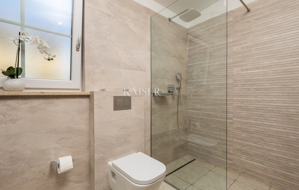 Ville Kornić, Krk, 121,03m2