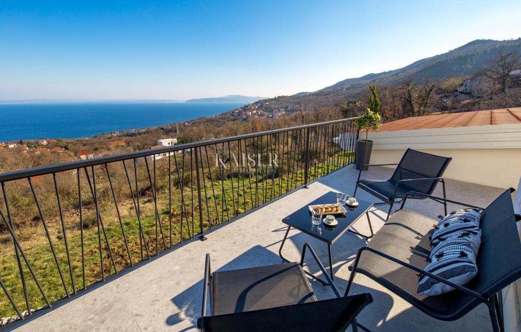 Ville Poljane, Opatija - Okolica, 180m2