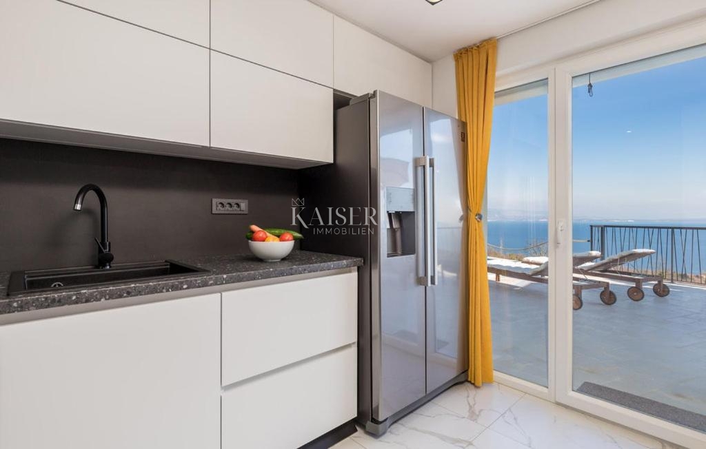 Ville Poljane, Opatija - Okolica, 180m2