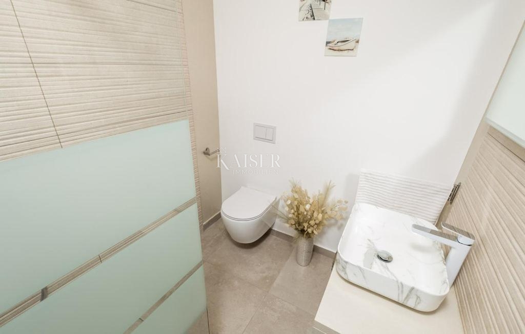 Ville Poljane, Opatija - Okolica, 180m2