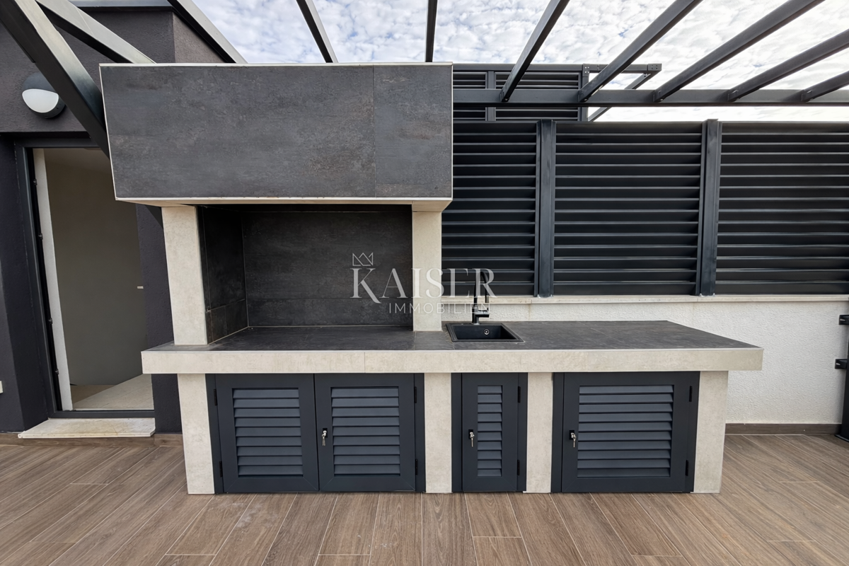 Zara, Privlaka appartamento moderno a 70 m dal mare