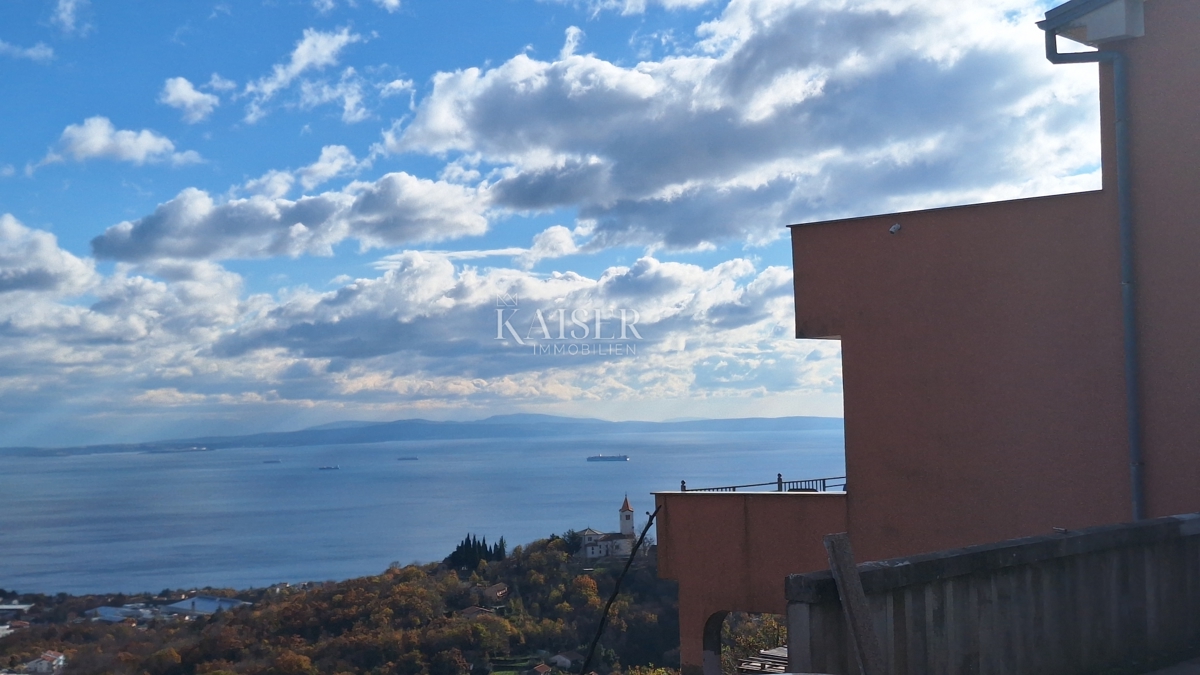 Matulji, Rukavac, appartamento monolocale con terrazze e vista sul Quarnero