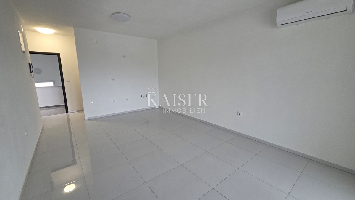 Novi Vinodolski - appartamento al 2° piano S5 nuovo edificio 68m2