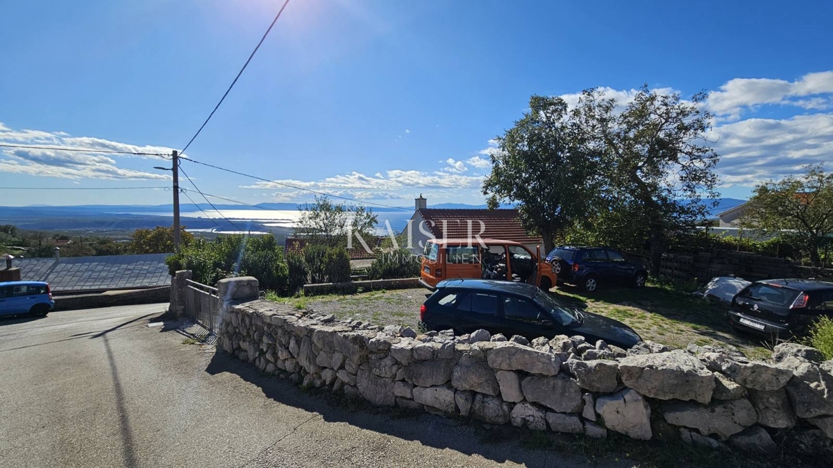 Bakar, Hreljin – Terreno edificabile nel centro della città con una bellissima vista