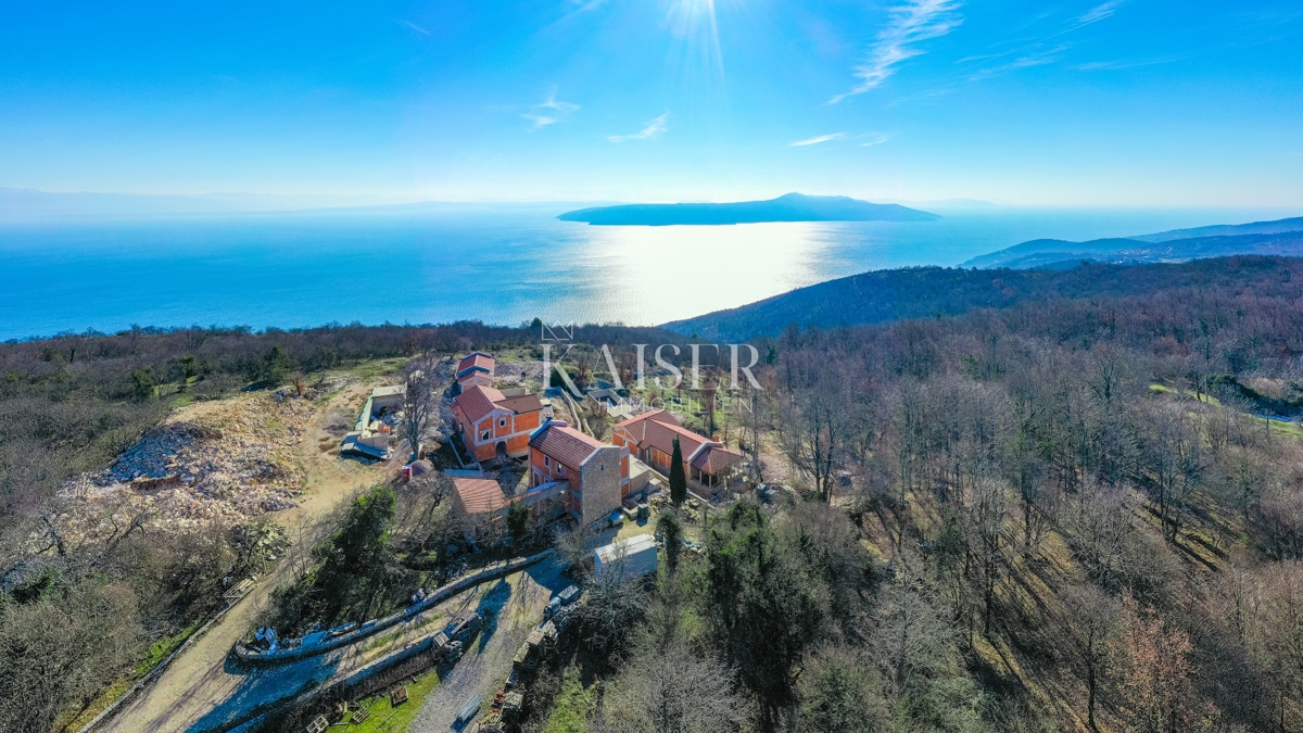 Opatija, Mošćenička Draga – Opportunità per gli investitori, un complesso di ville unico su 5,4 ettari