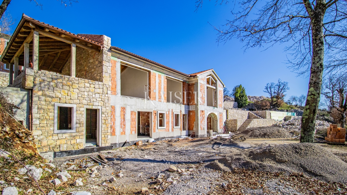 Opatija, Mošćenička Draga – Opportunità per gli investitori, un complesso di ville unico su 5,4 ettari