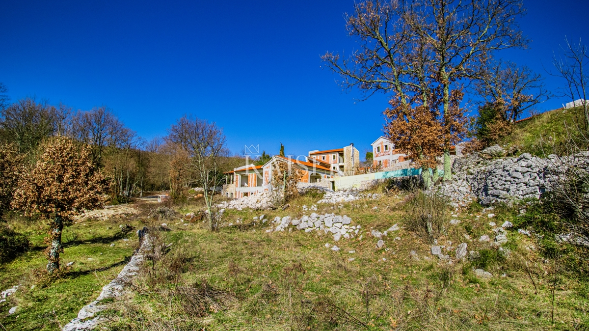 Opatija, Mošćenička Draga – Opportunità per gli investitori, un complesso di ville unico su 5,4 ettari