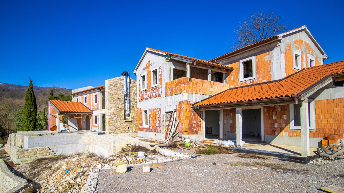 Opatija, Mošćenička Draga – Opportunità per gli investitori, un complesso di ville unico su 5,4 ettari