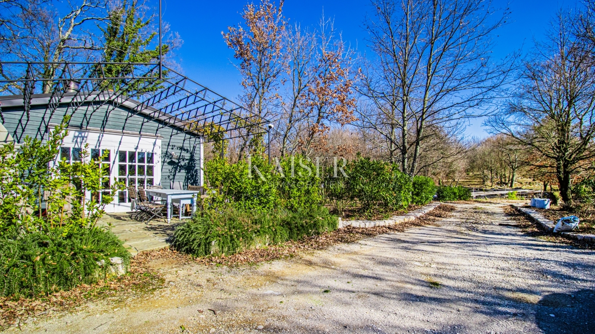 Opatija, Mošćenička Draga – Opportunità per gli investitori, un complesso di ville unico su 5,4 ettari