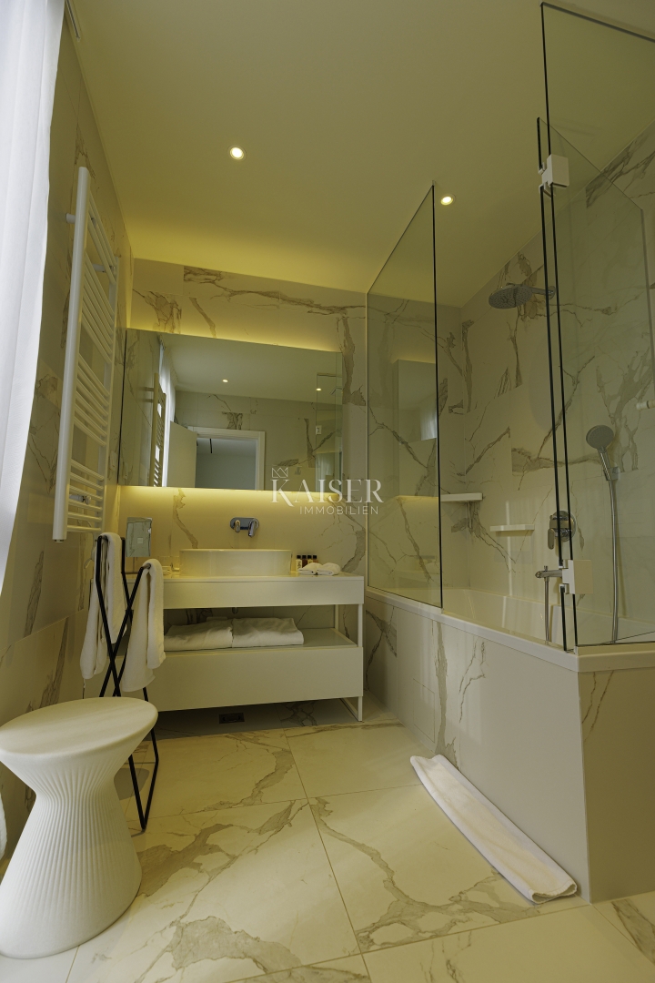 Istria, Umago, Salvore - villa di lusso nel resort, con tre camere da letto, 427m2