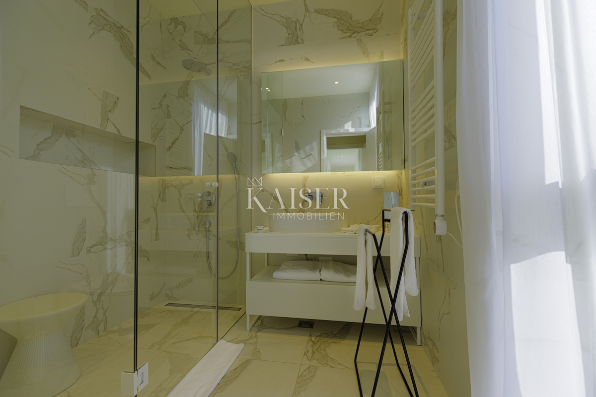 Istria, Umago, Salvore - villa di lusso nel resort, con tre camere da letto, 427m2