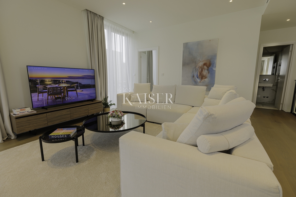 Istria, Umago, Salvore - villa di lusso nel resort, con tre camere da letto, 427m2