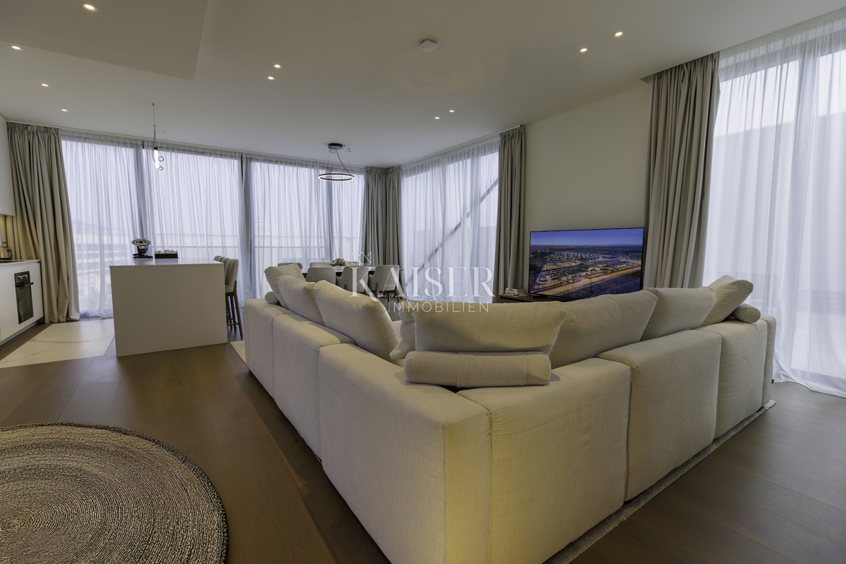 Istria, Umago, Salvore - villa di lusso nel resort, con tre camere da letto, 427m2