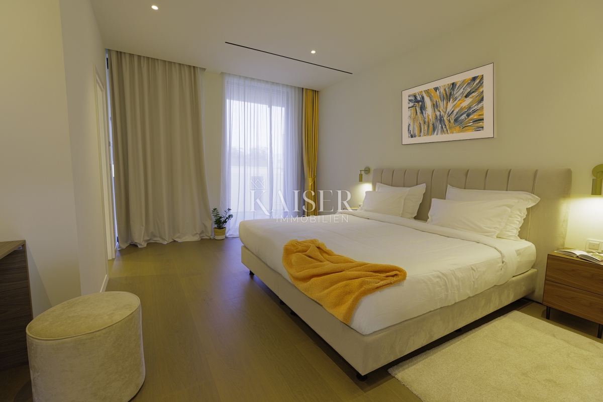 Istria, Umago, Salvore - villa di lusso nel resort, con tre camere da letto, 427m2