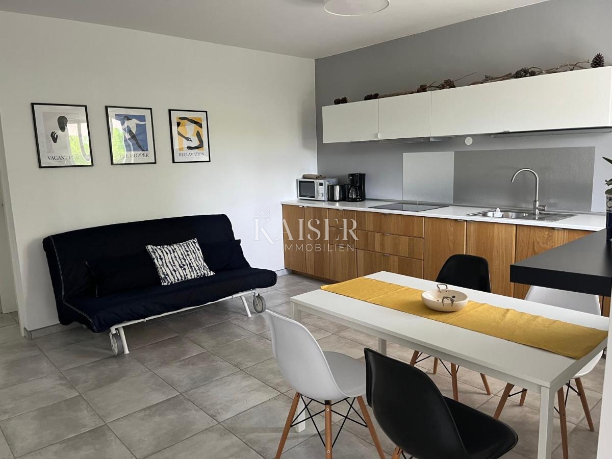 Isola di Lussino, Nerezine, appartamento 58 m2 con vista mare