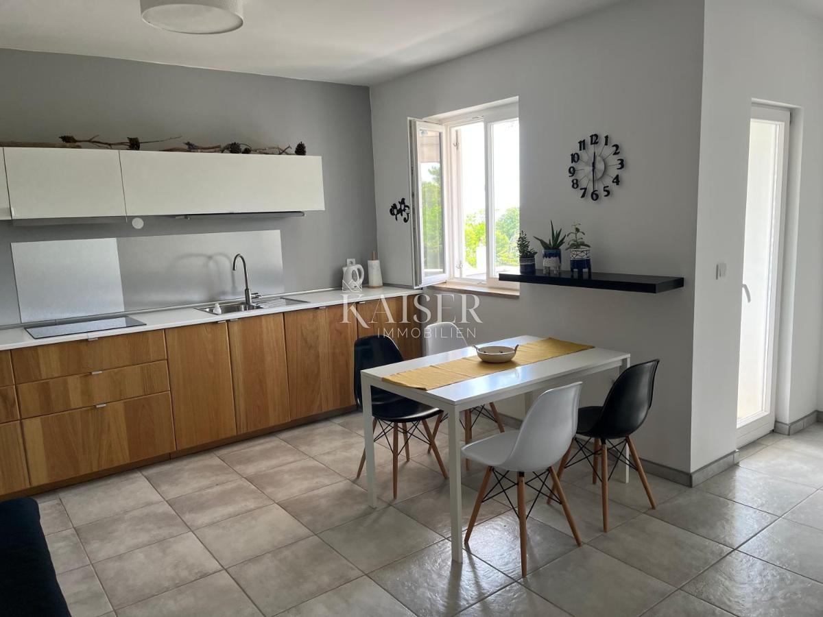 Isola di Lussino, Nerezine, appartamento 58 m2 con vista mare