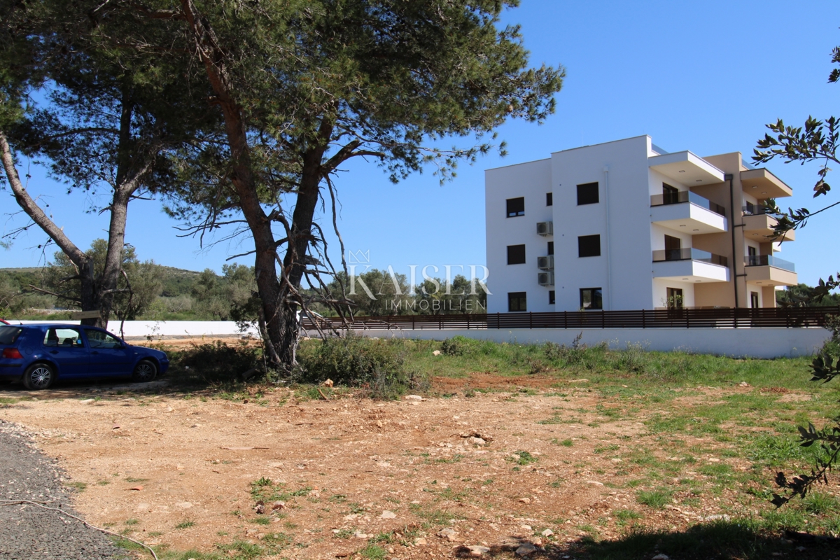 Земля під забудову Turanj, Sveti Filip I Jakov, 975m2