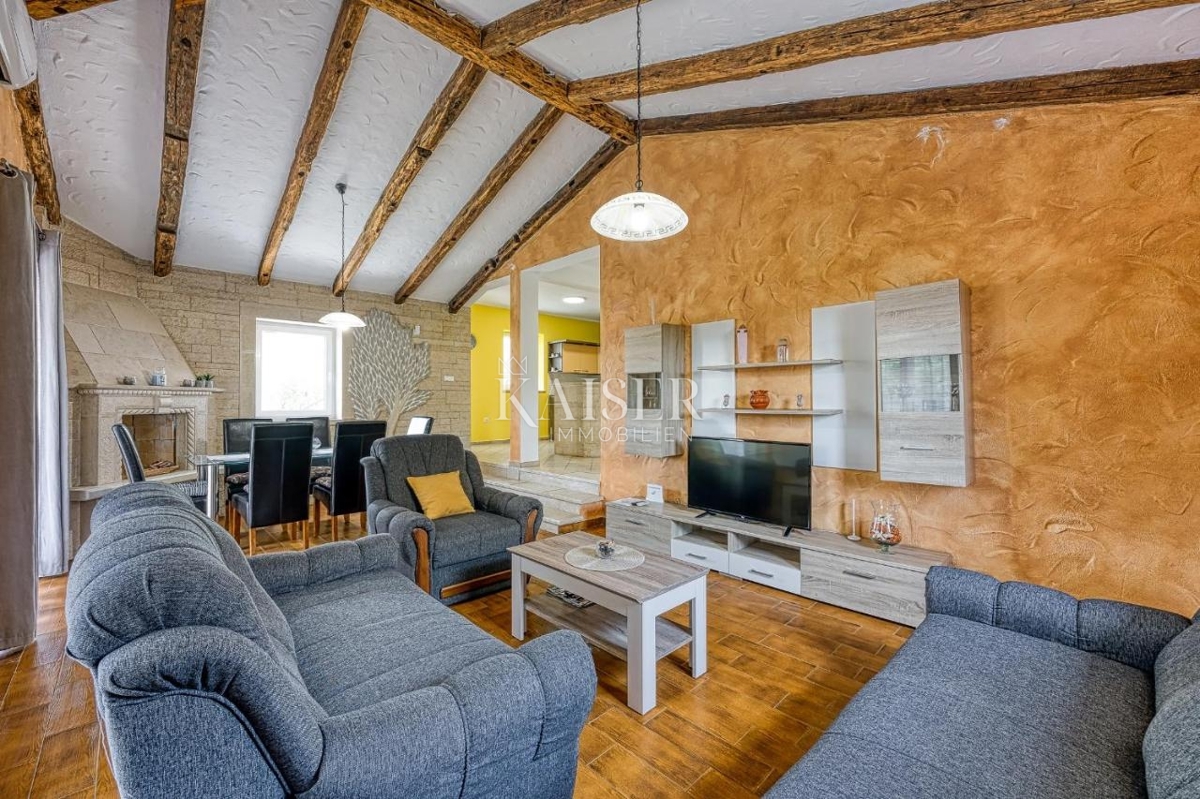Antichità Krančići, Kaštelir-Labinci, 162m2