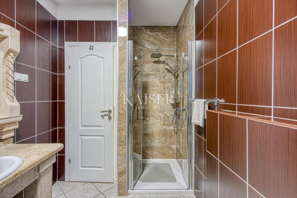 Antichità Krančići, Kaštelir-Labinci, 162m2