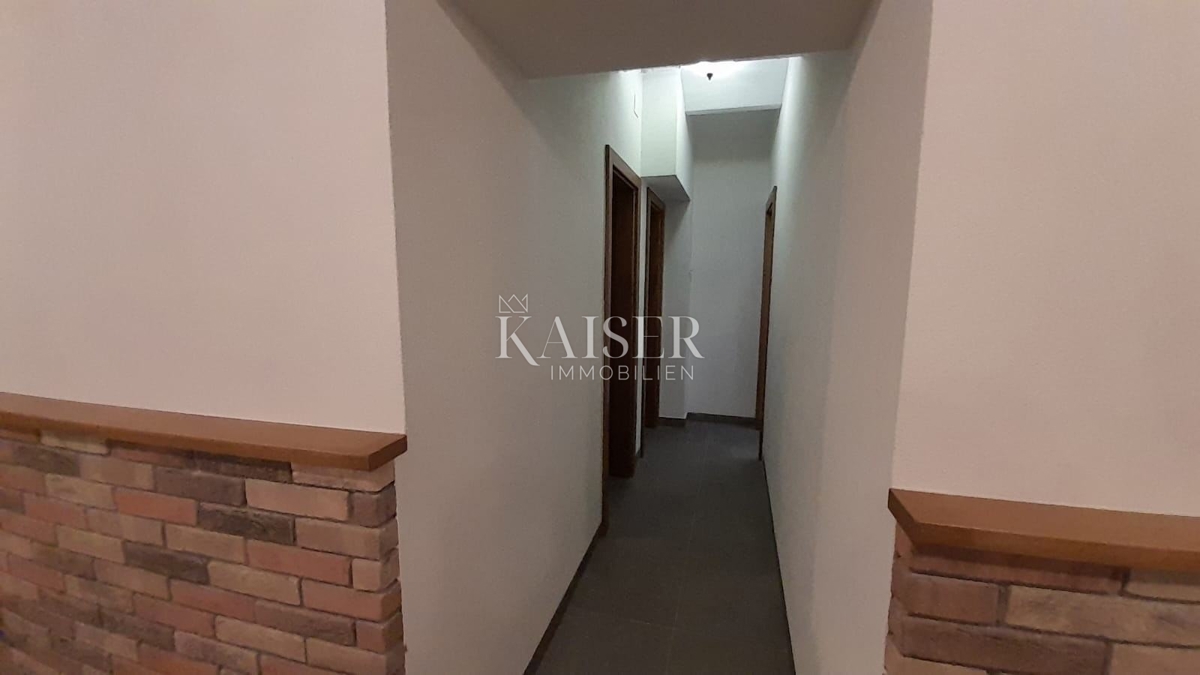Zagabria, centro, Tomislavac - Pivnica Tomislav, un popolare locale di ristorazione in una posizione privilegiata