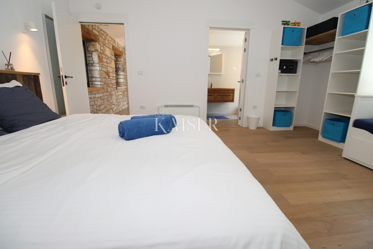 Istria - Parenzo, villa B&amp;B con piscina, vista mare